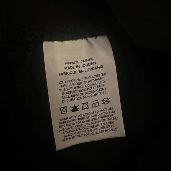 Nike Dri Fit Tulip Hem Leggings - Picture 3 of 3